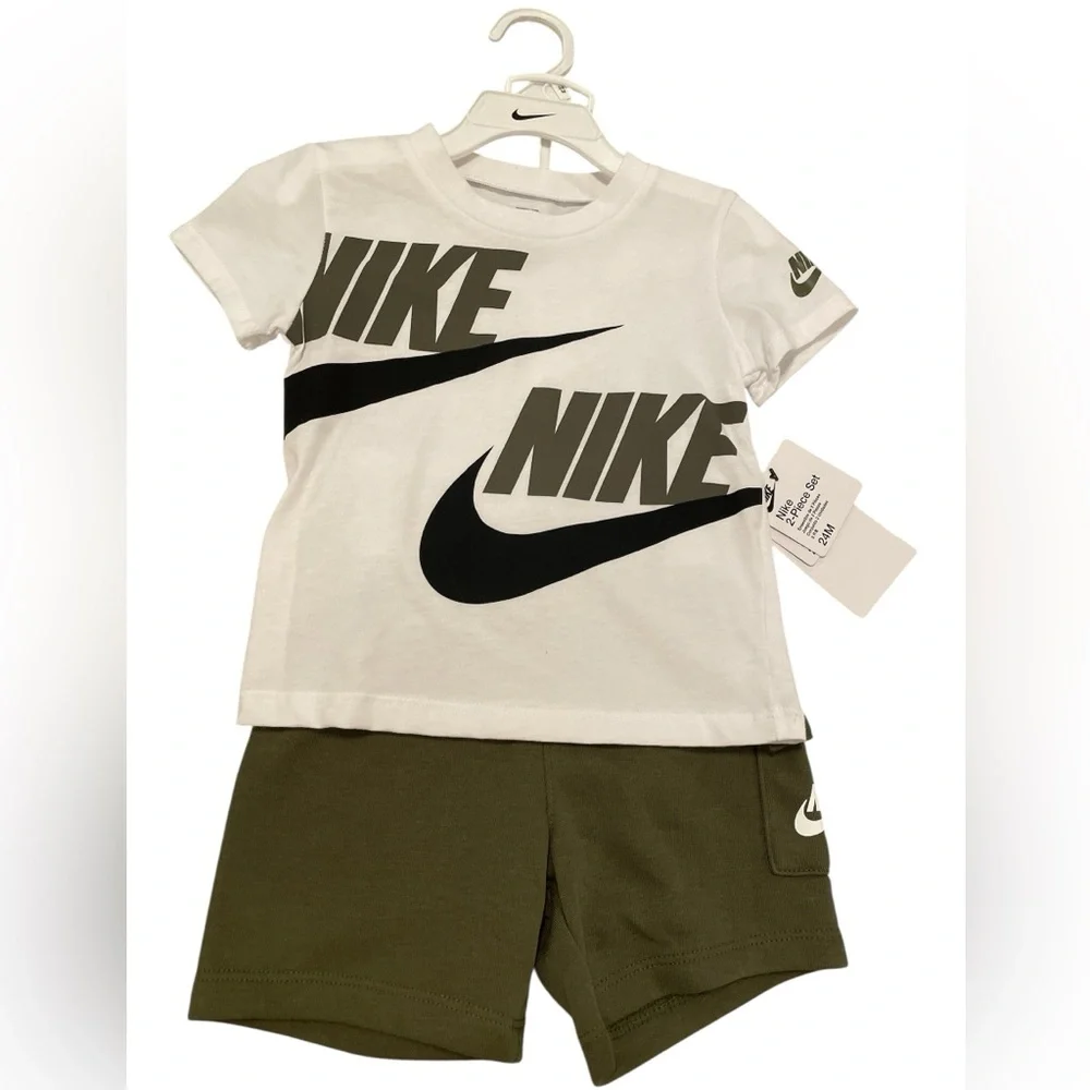 Nike 2-Piece Tee and Short Set 24 Months Olive Green White and Black